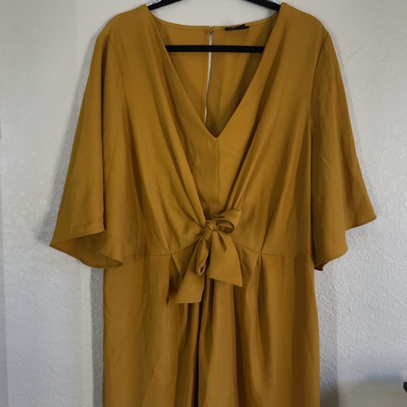 City Chic Mustard Knot Front Dress - Picture 6 of 8